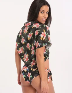 Botalica Kaimi Cropped Shirt - Black