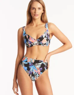 Botanica Retro High Waist Bikini Pant - Black