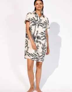 Legend Beach Shirt - Cream and Black