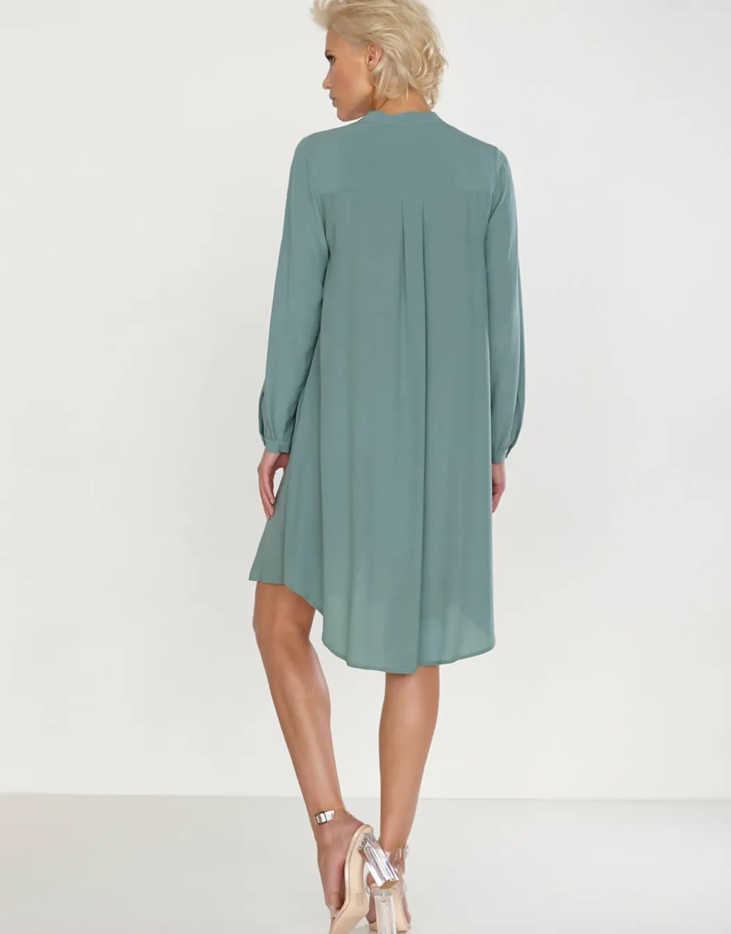 Plumage Beach Shirt - Soft Moss