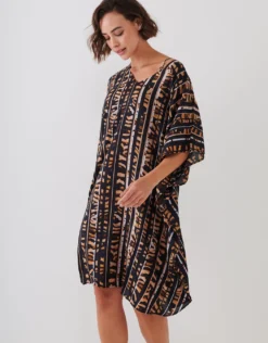 Wild Noblesse Tunic - Black Nougat