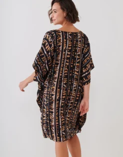 Wild Noblesse Tunic - Black Nougat